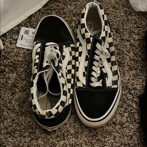 Vans Women Checkered Black and White Sneakers